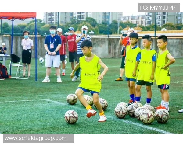 体育生足球俱乐部：培养未来足球明星的摇篮与竞技梦想的舞台